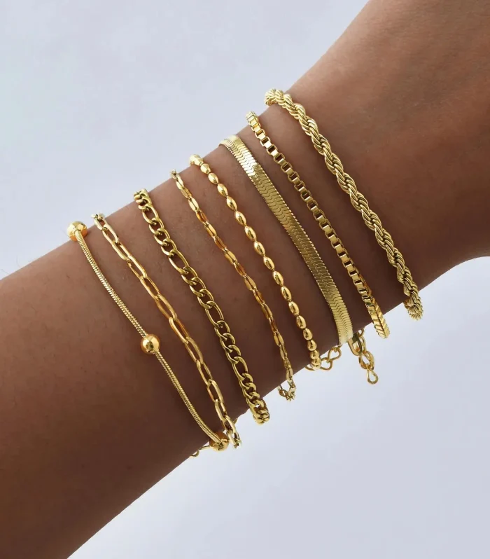 Non Tarnish Stainless Steel Bracelet Stackable for Women, Thin Herribone Chain Bracelet Waterproof Gold Plated Jewelry