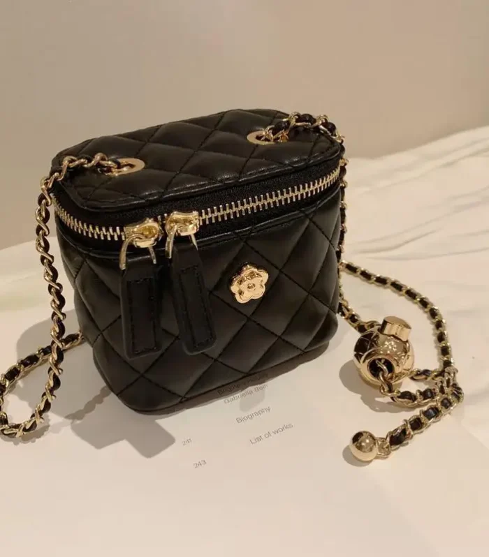 2024 new mini shoulder bag Camellia lingeries chain box small bag for women shoulder bag crossbody bag